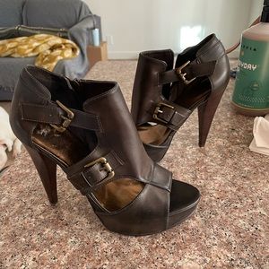 Brand new Guess dark brown heels. Womens size 9